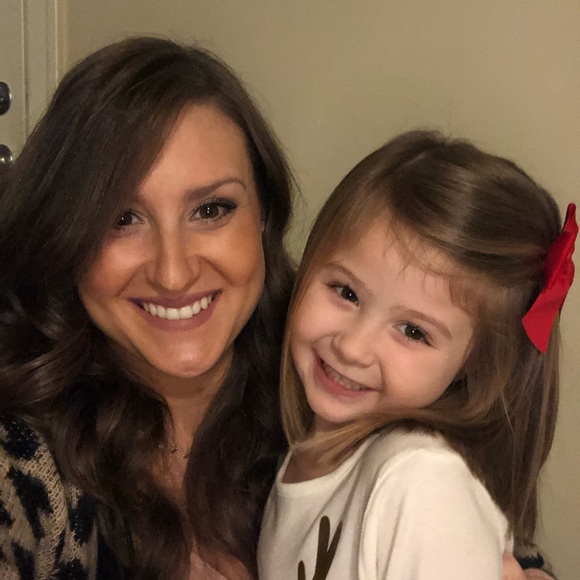 Meet your Posher, Alex - Picture 1 of 1